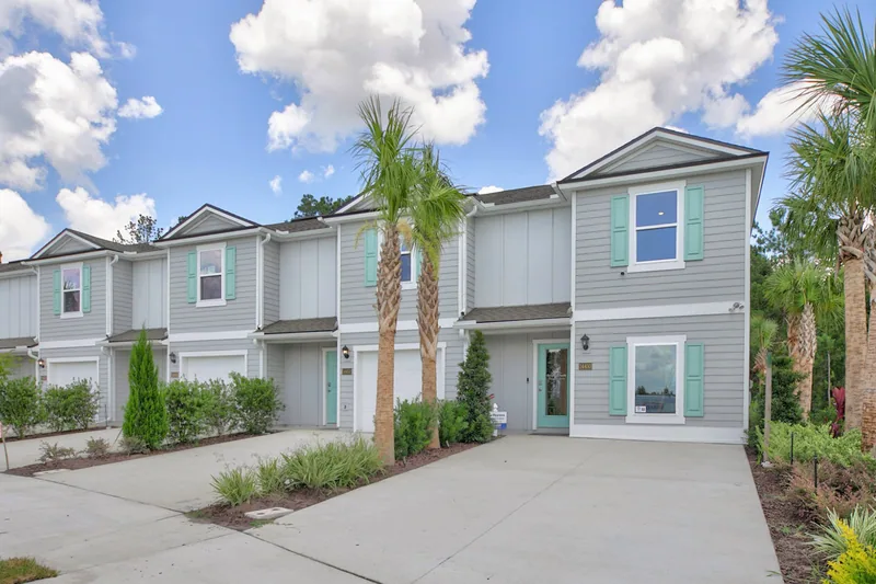 New homes at Bridle Creek Townhomes in Jacksonville, Florida