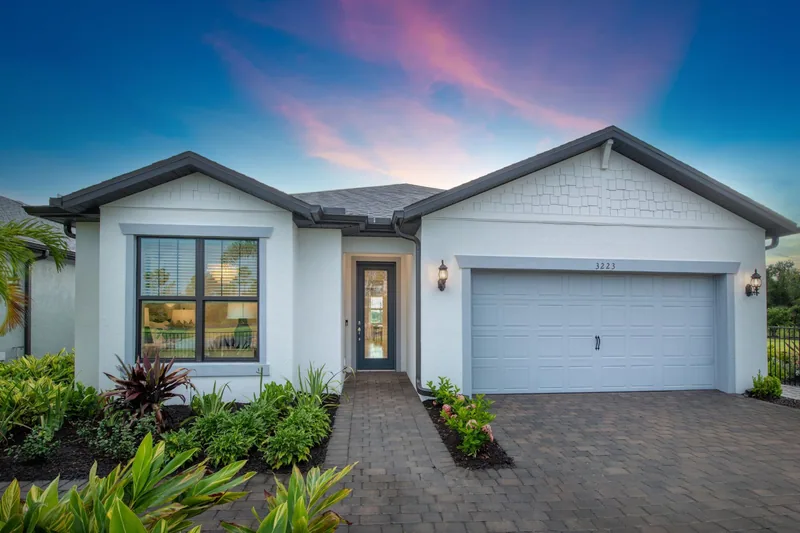 New homes at Caloosa Cove in Labelle, Florida