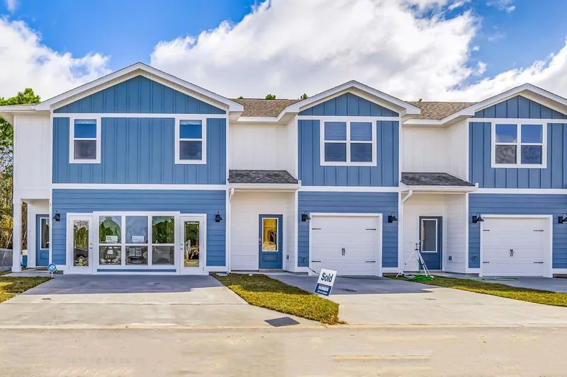 New homes at Forest Shores Villas in Mary Esther, Florida