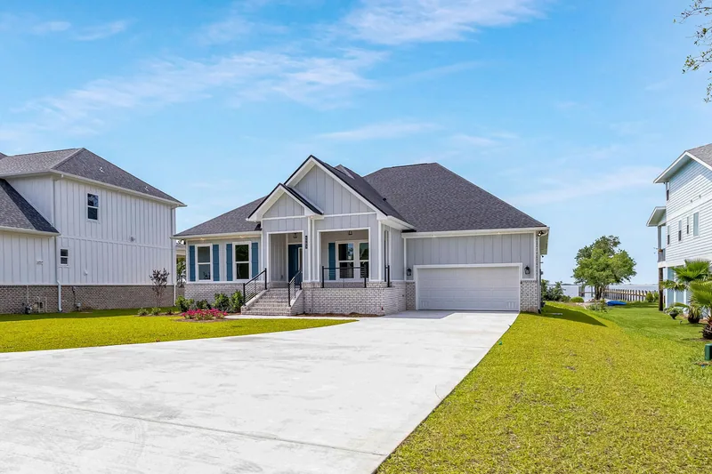 New homes at Gulf Breeze East Spot Lots in Gulf Breeze, Florida