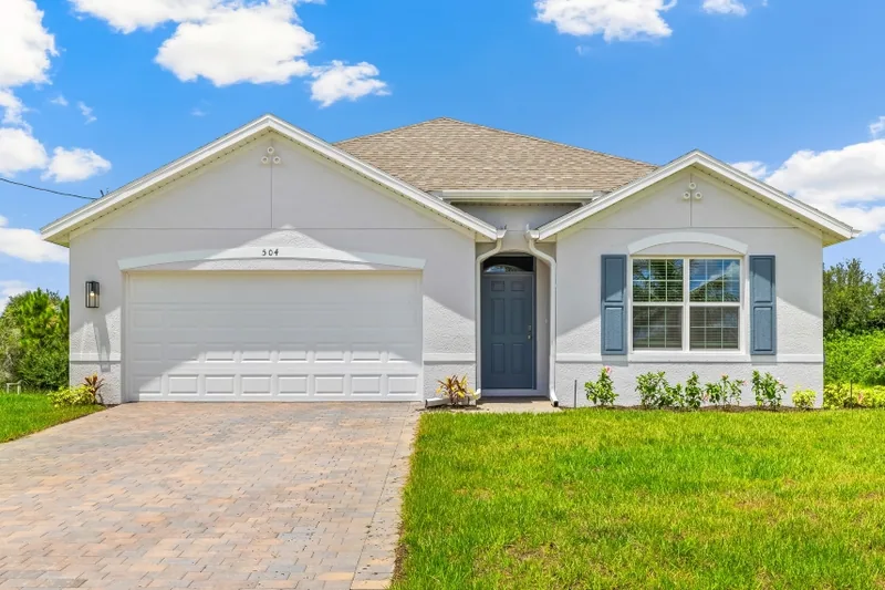 New homes at Lehigh Acres Spot Lots in Lehigh Acres, Florida