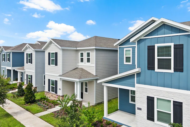 New homes at The Glades At Crossprairie · Cottage Alley Collection in Saint Cloud, Florida