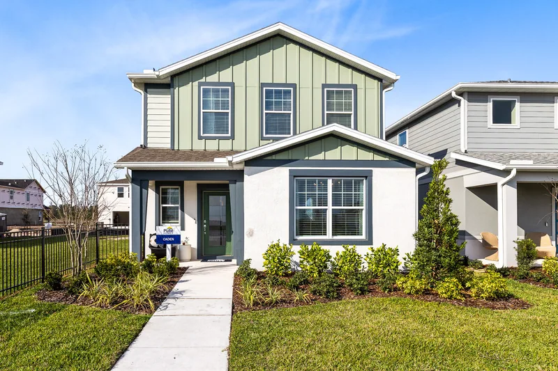 New homes at The Landings at Live Oak Lake in Saint Cloud, Florida